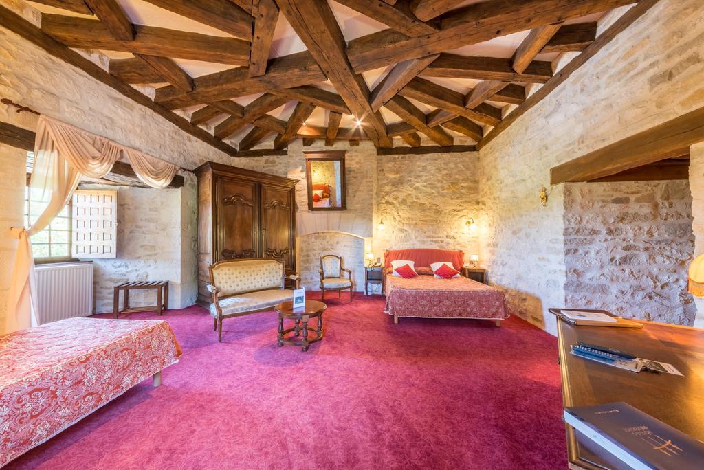 Chateau La Fleunie - Hotel Et Restaurant Condat-sur-Vezere Exterior foto