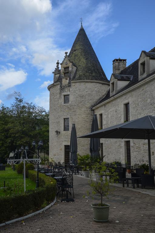 Chateau La Fleunie - Hotel Et Restaurant Condat-sur-Vezere Exterior foto