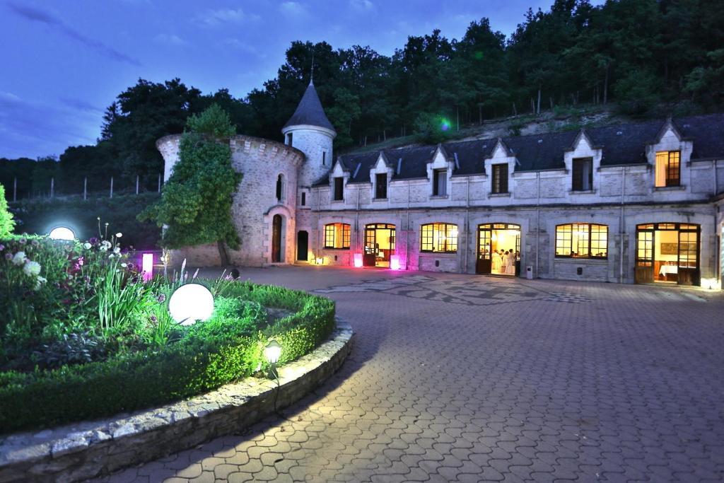 Chateau La Fleunie - Hotel Et Restaurant Condat-sur-Vezere Exterior foto